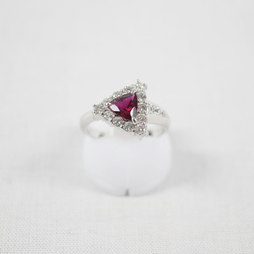 中古美品 レッドトルマリンダイヤモンドリング Pt900 / レッドトルマリン0.63ct / D0.55ct / (約)5.6g (約)11号 天然トルマリン プラチナ 貴金属 刻印有り 指輪 アクセサリー【中古】かんてい局飛田店【楽ギフ_包装選択】h4-14441