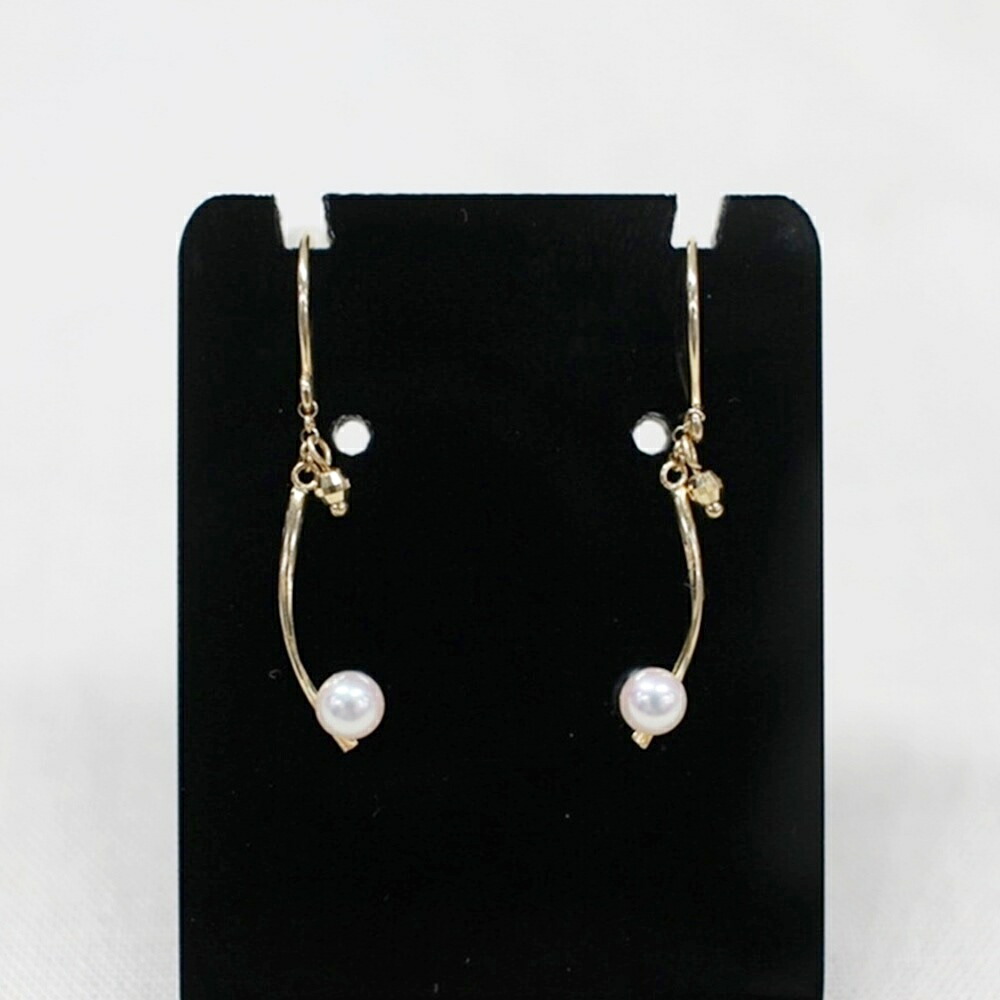 中古美品 K18 パールピアス 約0.57g 真珠 金 ゴールド フックピアス ぶら下がり 貴金属 ジュエリー アクセサリー ギフト プレゼント 贈り物 ゴージャス 【中古】かんてい局飛田店【楽ギフ_包装選択】h4-14211｜かんてい局熊本店