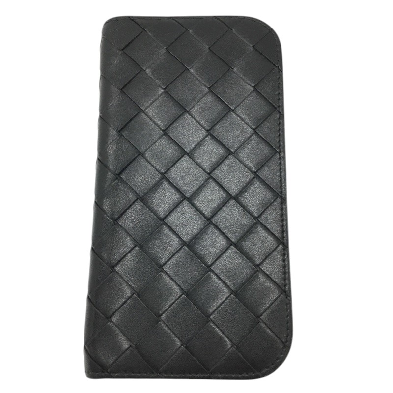 BOTTEGA　VENETA【ボッテガヴェネタ】イントレチャート　アイフォンケース　iPhone16ProMAX　フォリオケース　ブラック【中古品/USED-AB】質屋　かんてい局那覇店　ｎ3102914927300043 34,320円