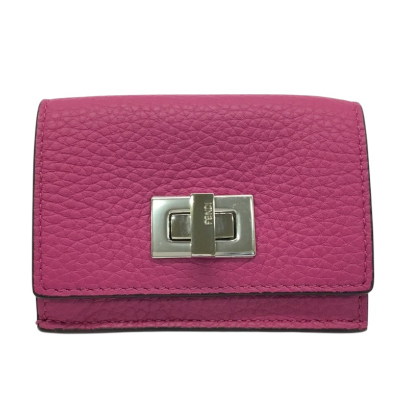 FENDI【フェンディ】ピーカブー コンパクトウォレット 三つ折り紙入れ なめし革 サクラ色系 8M0426 レディース【中古品/USED-A】一六銀行 かんてい局那覇店 ｎ3101934927300013
