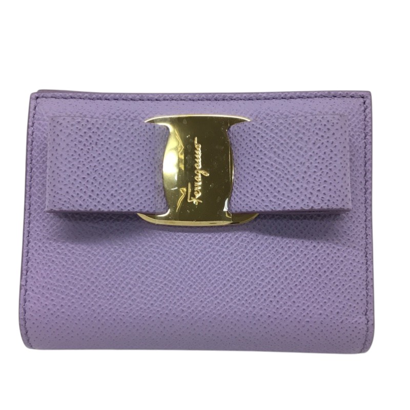 Salvatore　Ferragamo【サルバトーレフェラガモ】二つ折り財布　FERRAGAMO　22D515　VARA　レザー　パープル系【中古品/USED-B】質屋　かんてい局那覇店　ｎ3101984927300016 8,960円