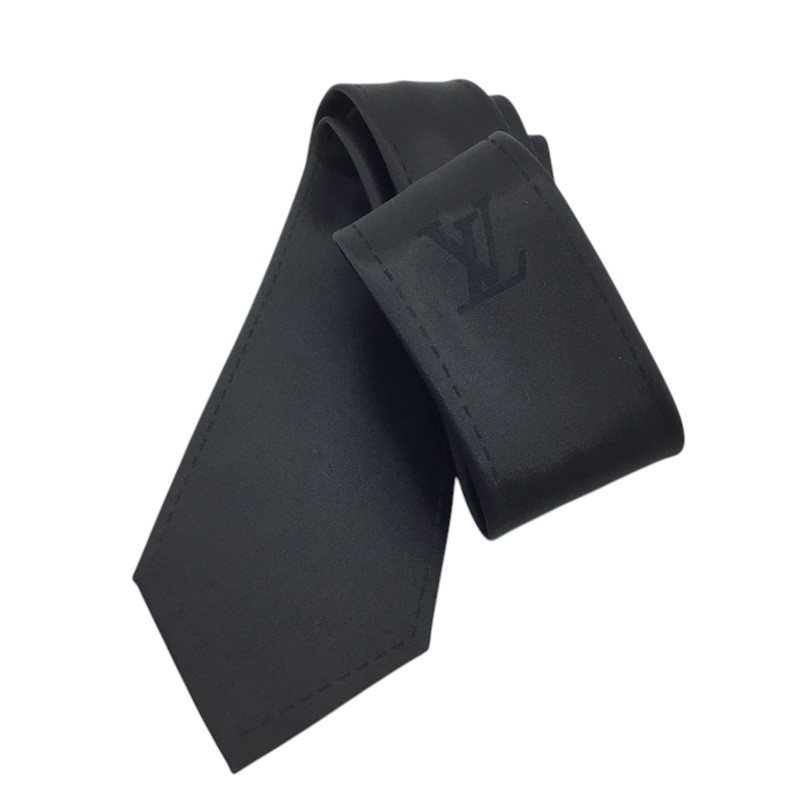 LOUIS VUITTON【ルイヴィトン】ひと通り タイ 地絹100％ LVロゴタイプ 黒いこと メンズ 背広設備【中古品/USED-A】一六銀行 かんてい局那覇店 ｎ3102802927300079