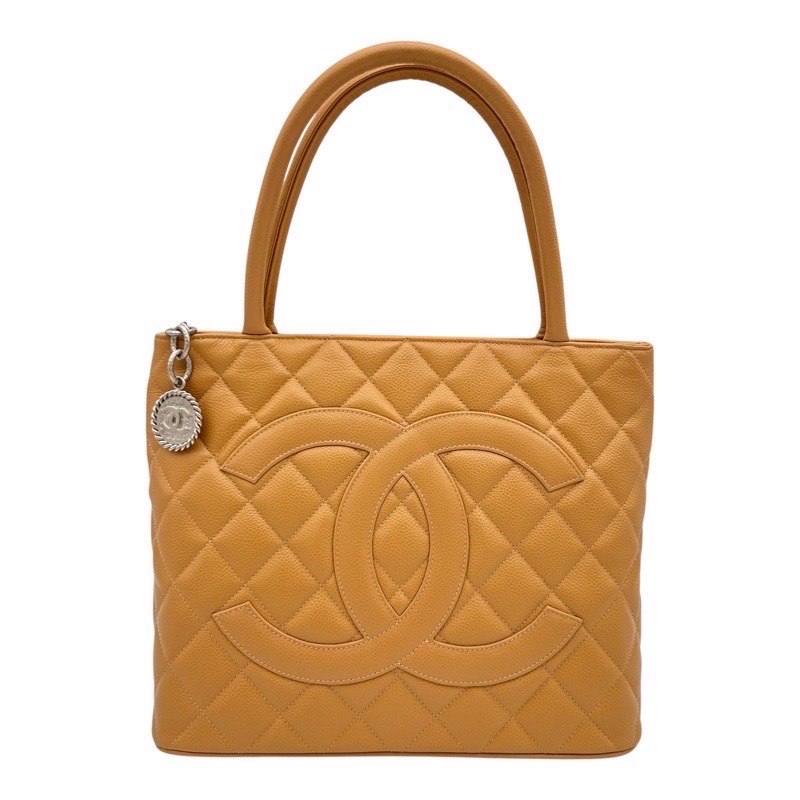 CHANEL シャネル 刷り直すトート キャビア素はだ A01804 ベージュ レディース 中古品【USED-A】 一六銀行 かんてい局つかざん店 ｔ3100541940400002