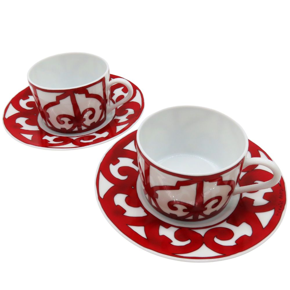 【中古】 HERMES エルメス ガダルキヴィート 紅茶優勝杯＆ソーサーセット 2P書き割り 速見表御召しもの 食器 御前上等食器 洋食器 未当て嵌める品 赤いこと 赤 A2504042【無料ギフトラッピング承ります】