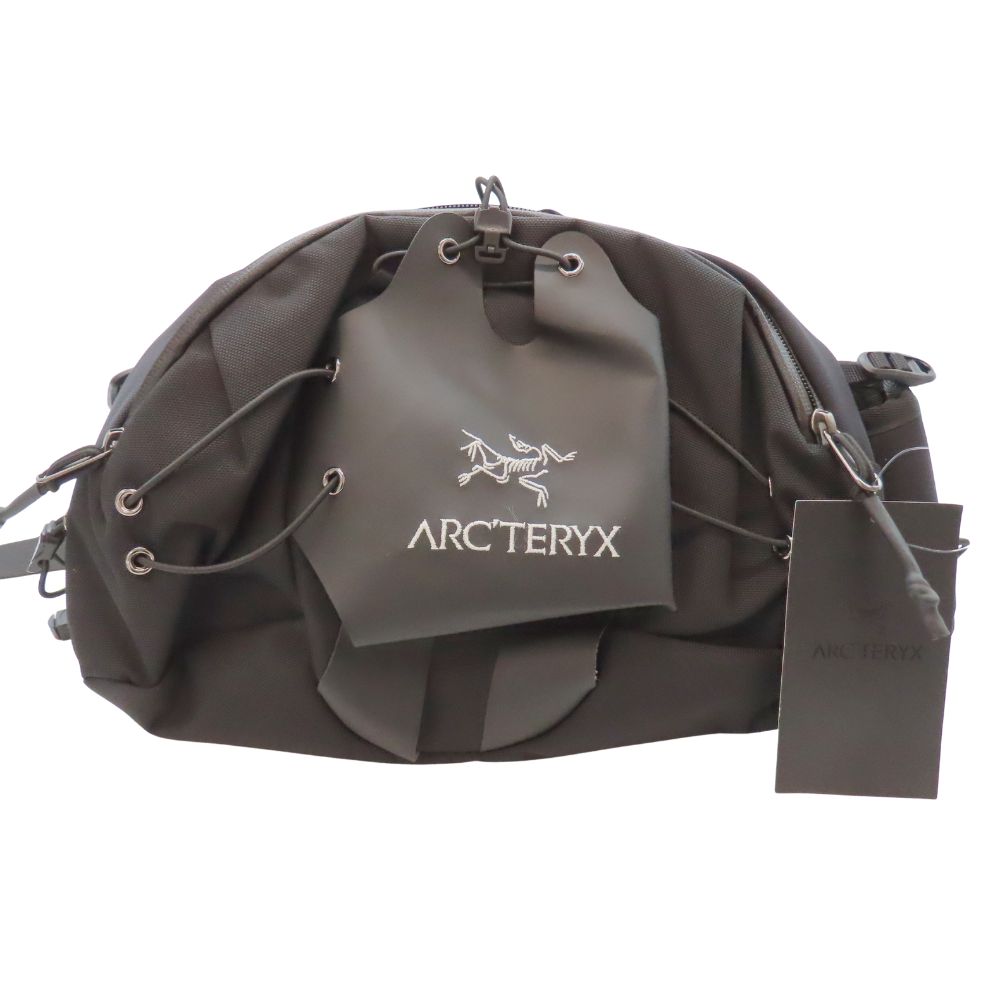 【美品カナダ製Q10】ARC’TERYX アークテリクス Q10 ブラック 美品カナダ製Q10】ARC'TERYX アークテリクス Q10 ブラック - メルカリ