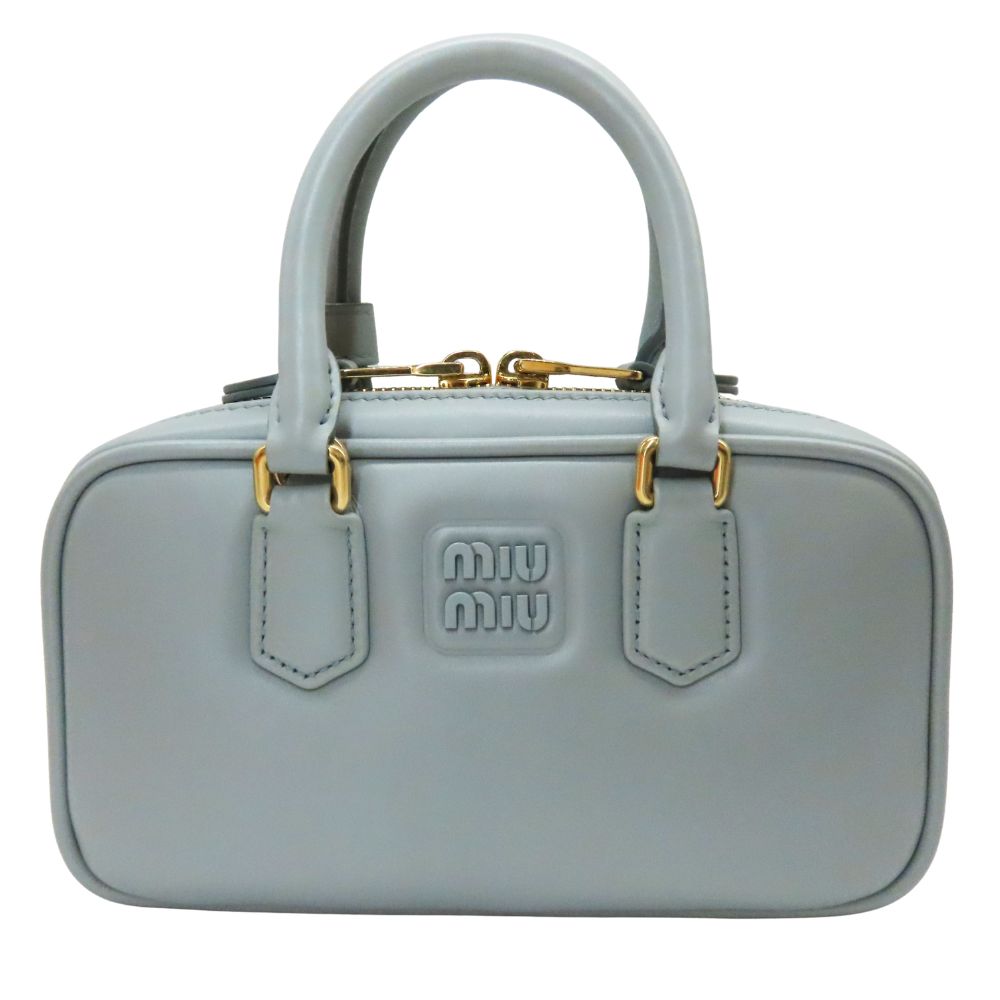 【中古】miumiu ミュウミュウ アルカディ レザーミニバッグ 型:5BP088.ACR3.F0D30 レイクブルー LAGO ラーゴ 2WAY ショルダー ハンドバッグ ライトブルー レザー A2601620【無料ギフトラッピング承ります】｜かんてい局神戸大蔵谷インター店
