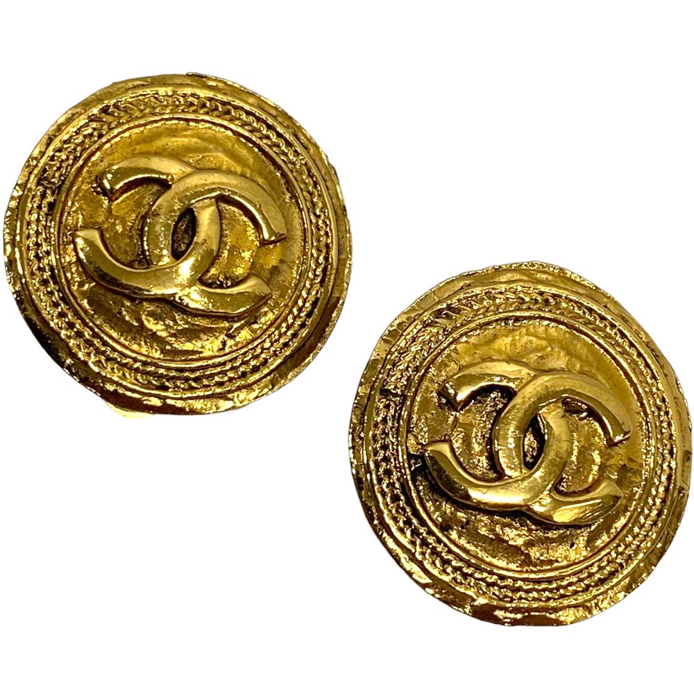 【美品/両耳用】シャネル ココマーク イヤリング ゴールドカラー ココボタン ヴィンテージ アクセサリー レディース 【中古】｜質屋かんてい局山形北店 27,820円