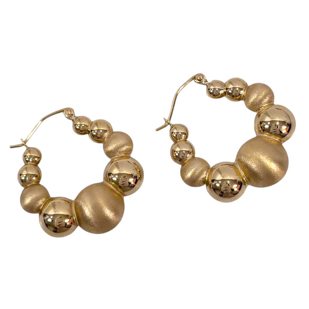 【美品】 デザインピアス K18 約3.0g 【中古】
