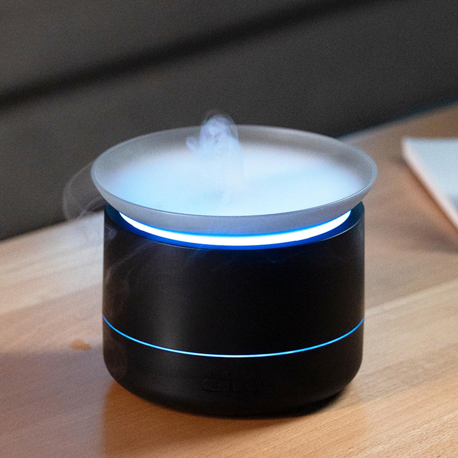 加湿器 小型 卓上 アロマ 200ml 海霧 超音波 アロマ対応 LEDライト7色 卓上加湿器 自動停止機能 卓上噴水 排水 空焚き防止 コンパクト お手入れ簡単 デスク 部屋 会社 リビング 乾燥/花粉症対策-ブラック