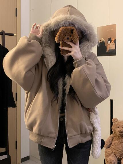 アウター レディース コート リバーシブル 帽子 フーディ ファー ボア もこもこ パーカー 長袖 トップス ショート丈 短め 短い あったたか 防寒 厚手 春 秋 冬 ガールズ ストリート系 カジュアル かわいい 秋冬新作 韓国ファッション