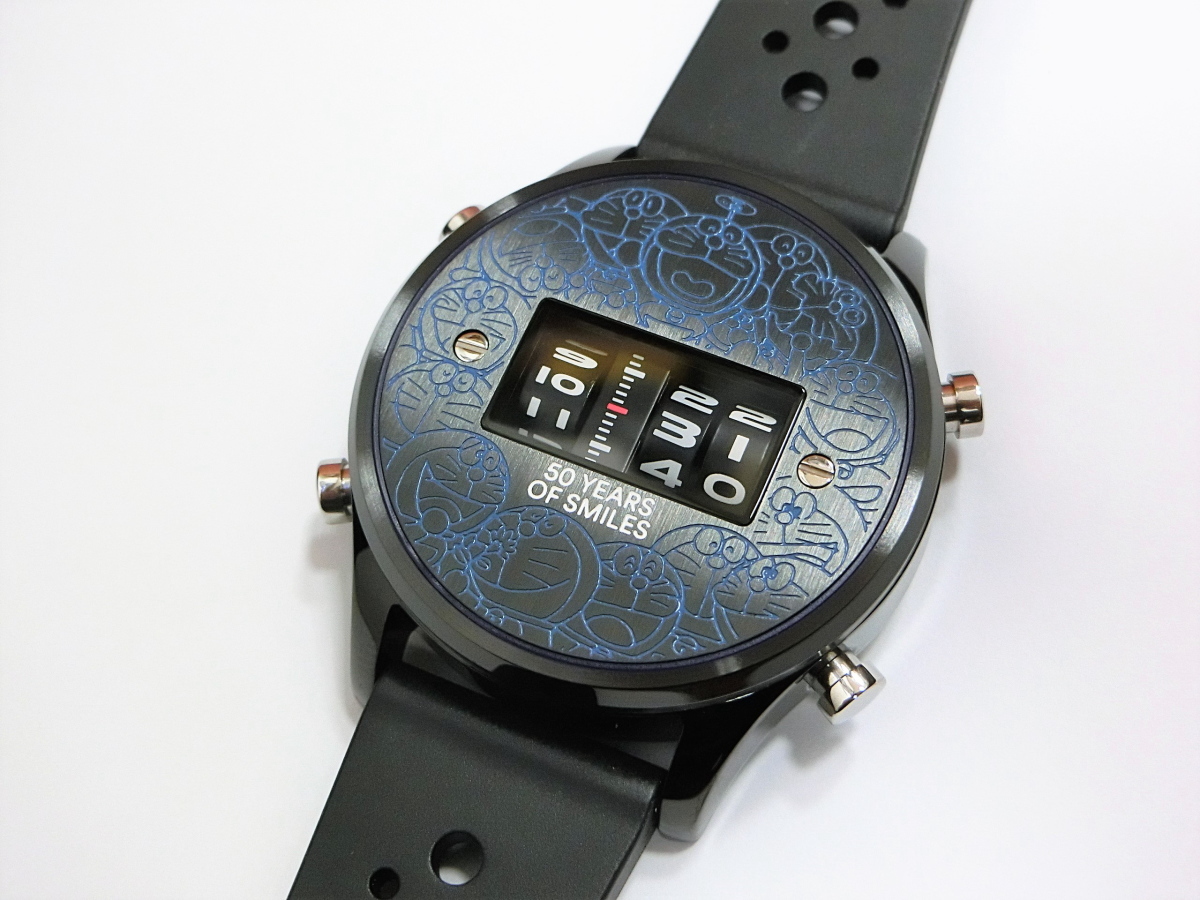 【楽天市場】1970年代のローラー式腕時計のFUTURE FUNK【フューチャーファンク】とドラえもんの限定コラボ！Doratch【ドラッチ】ドラムウォッチ/アナログデジタル腕時計/アナデジ