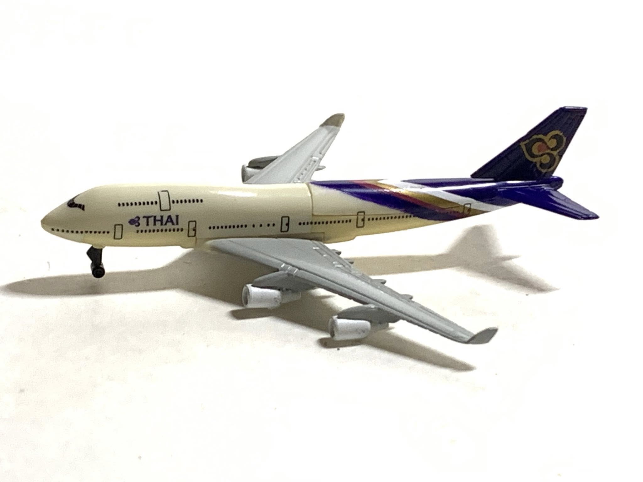 楽天市場】フルタ チョコエッグ 旅客機 03 ボーイング747-400 チャイナ