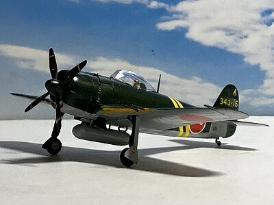 [完成品]　日本海軍機　紫電改　川西 N1K2-J 局地戦闘機 1/72　集めるWW2大戦機シリーズ　模型　プラモデル｜お城のジオラマ鍬匠甲冑屋 12,375円