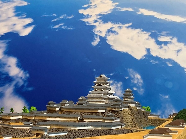 [完成品] 家康時代の江戸城　A2正方形サイズ(600&times;600mm) 江戸城（千代田区）徳川家康　日本100名城　日本の城　お城 ジオラマ 模型　プラモデル　城郭模型｜お城のジオラマ鍬匠甲冑屋