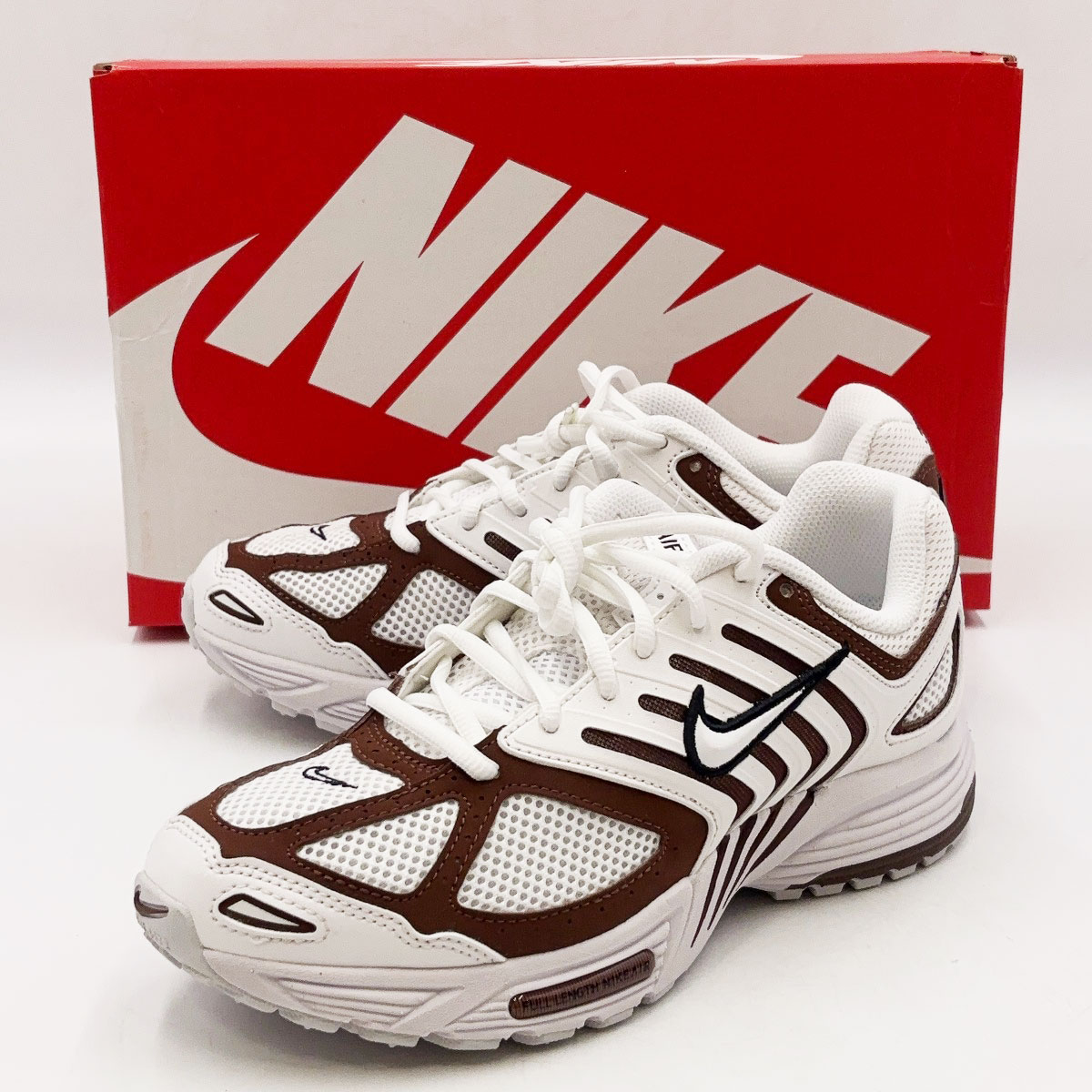 【中古・未使用品】ナイキ W Air Pegasus 2005 ウィメンズ エア ペガサス 25cm サミットホワイト HQ5718-104 NIKE スニーカー ランニングシューズ