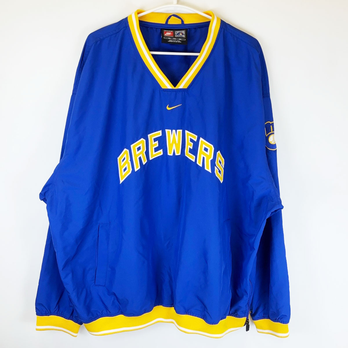 【中古】ナイキ ミルウォーキー・ブルワーズ Vネックジャケット XXL NIKE Vジャン ジャンパー クーパーズタウンコレクション MLB メジャーリーグ｜カウカウキング 店