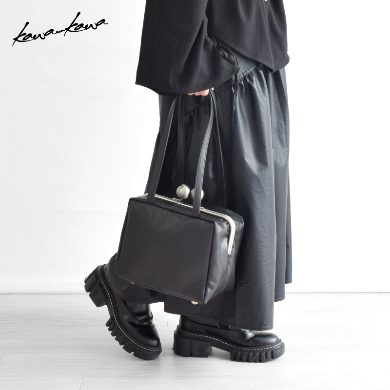 値下げ★kawa-kawaがま口ボストンバッグ imgrc0076200337.jpg