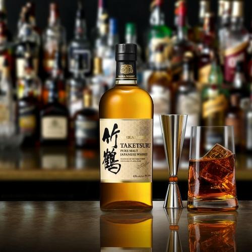 楽天市場】サントリー響ブレンダーズチョイス 700ml 43度 箱付 楽天市場】サントリー響ブレンダーズチョイス 700ml 43度 箱付