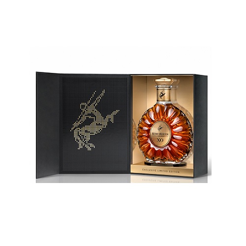楽天市場】ラーセン ゴールデン スカルプチャー (ゴールド) 700ml 40度 