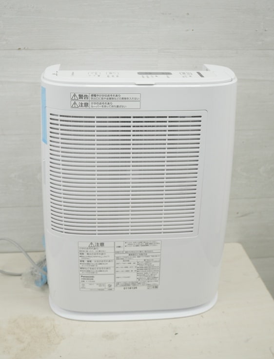 【わけあり】Panasonic製/2021年式/衣類乾燥除湿器/F-YZU60｜激安学生リサイクルショップ