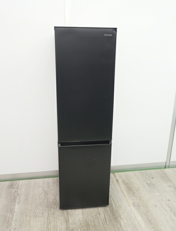 【中古】ハイセンス冷蔵庫 162L 2022年式2510231847 冷蔵庫 ブラック HR-D16FB [幅48.1cm /162L /2ドア /右開きタイプ