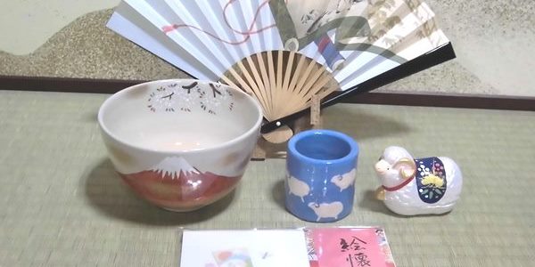 堆朱　棗　茶道具　牡丹 村上木彫堆朱 棗 牡丹唐草