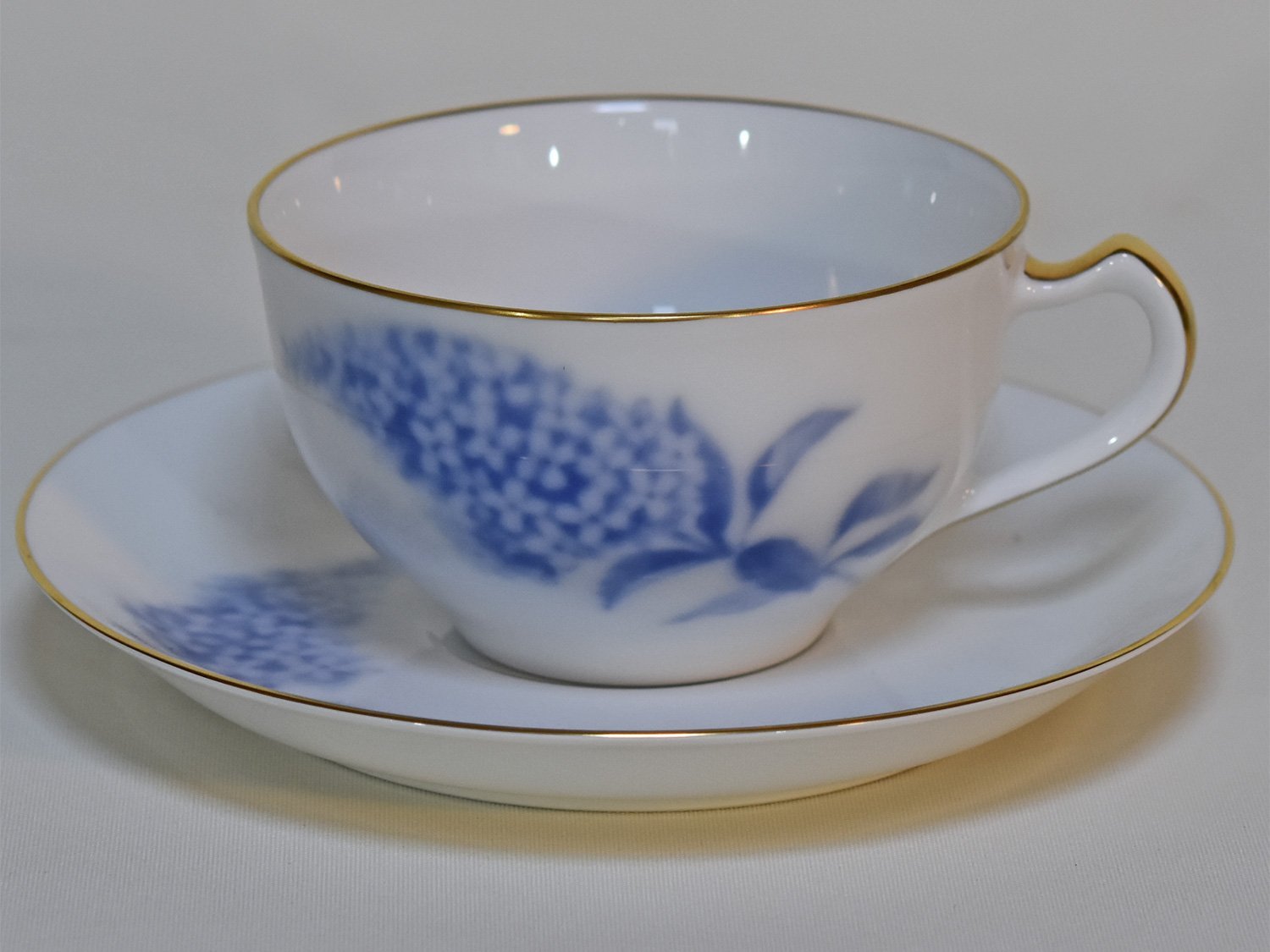 楽天市場】大倉陶園花言葉シリーズ「ミモザ」カップ＆ソーサー