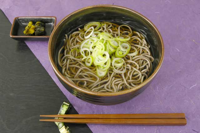 楽天市場 手延べ自然薯そば1kg 国産そば粉 自然薯配合 島原手延べそば 手延べ蕎麦 手延麺 御中元 お歳暮 御歳暮 ギフト 年越しそば 島原手延べ麺 川上製麺