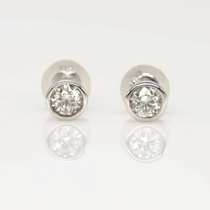 K10ホワイトゴールド ダイヤモンドピアス スタッドピアス 0.2ct 両耳 定番 記念日 誕生日 プレゼント 誕生石 4月 誕生石 お値打ち お出かけ ジュエリー 川スミ 送料無料【kawasumi】｜ジュエリー川スミ 25,550円