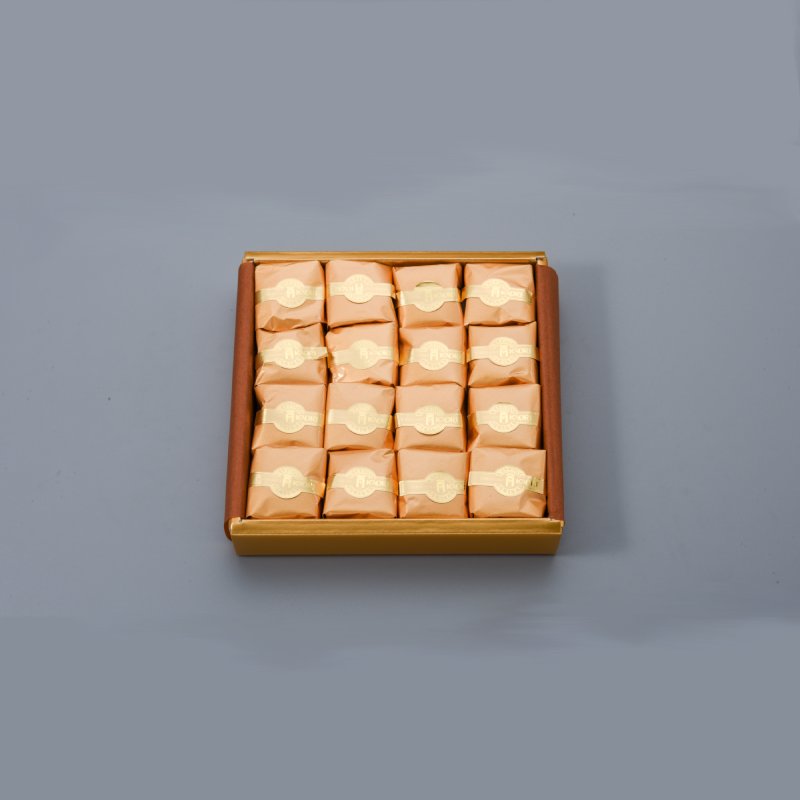 楽天市場】【マロングラッセ 12個入り】 : 洋菓子の老舗 横浜かをり