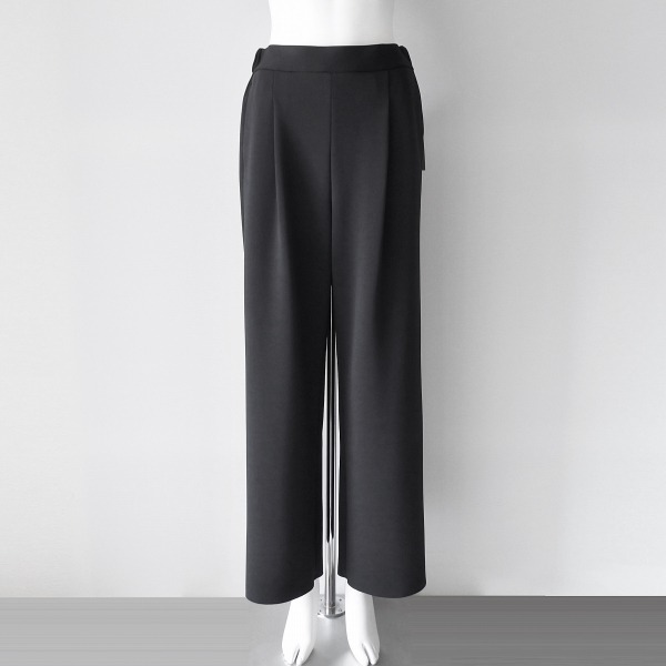 CADUNE 　カデュネ　バルーンパンツ　ブラック　神崎恵さん　Sサイズ 新品未使用タグ付き】CADUNE × 神崎恵 コラボ バルーンパンツ S
