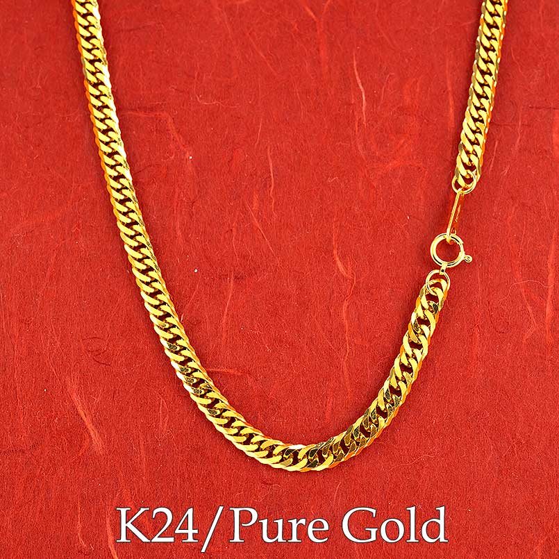 極美品✨　セリーヌ　ネックレス　ロゴ　チェーン　喜平　刻印　015 極美品✨ セリーヌ ネックレス ロゴ チェーン 喜平 刻印 015