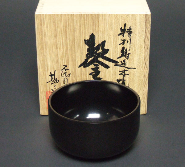 【百貨店SALE P5倍+引き換え証】仏具 『勘三郎りん 御前上等色付 黒 3,5寸』[仏壇 おりん 鈴 鐘 かね カネ] (りん 法事 お仏壇 リン 仏壇用 お鈴 法要 グッズ 小物 仏具装置 単品 仏事)