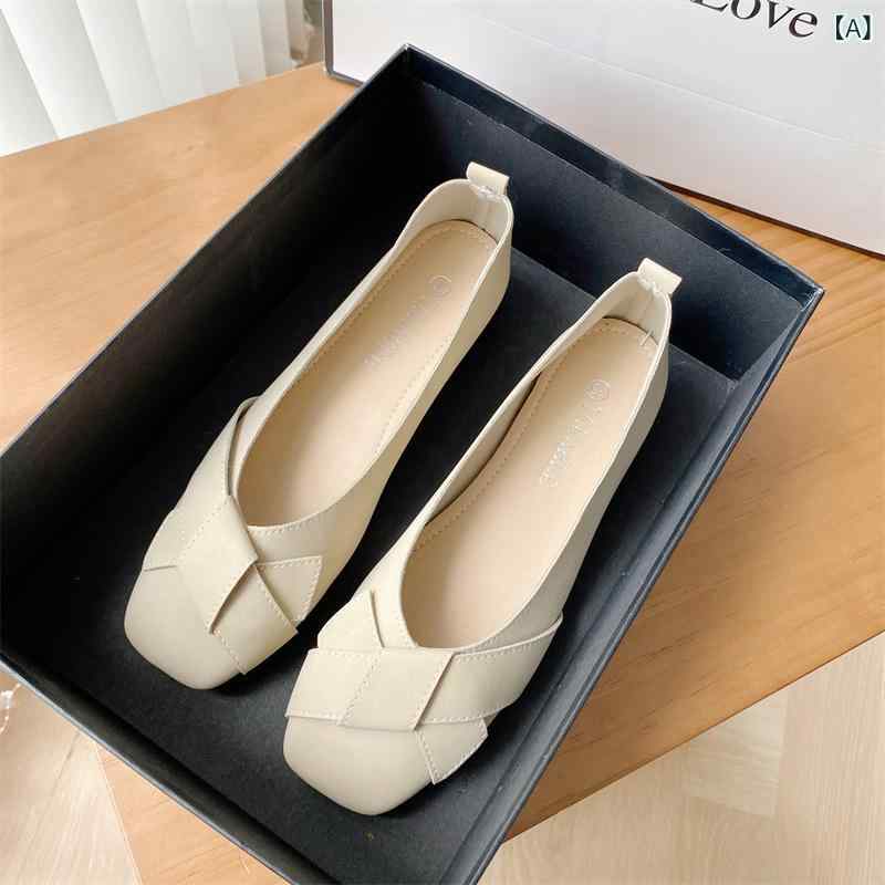 パンプス レディース チャンキーヒール スクエアトゥ 走れる 一方ならずない パステル色の 疲れにくい 靴 釣り合い感 置き目踵 履き分かりやすい 坦々たる 通い 事務室 冠婚葬祭 分かりやすい 無地 今めかしい 歩き分かりやすい 成年者愛くるしげ ベージュ 黒いこと