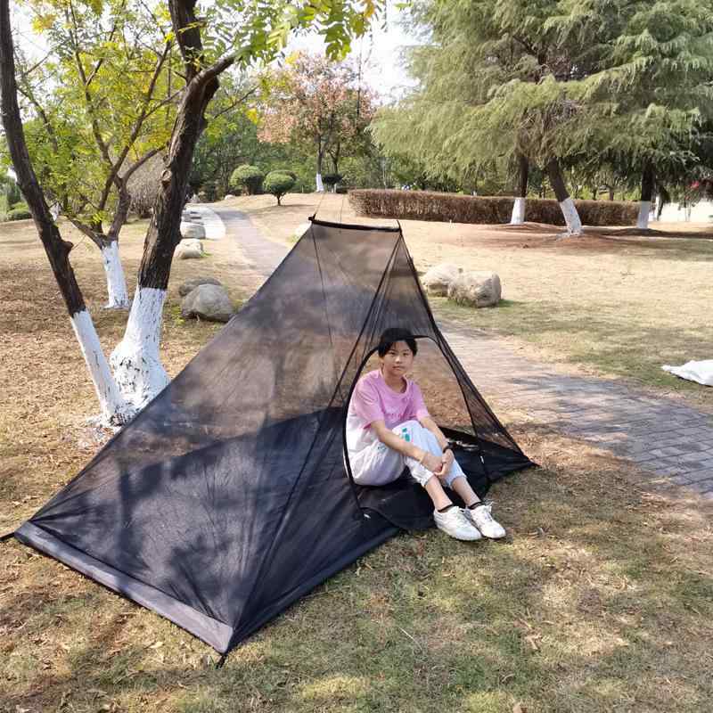 天幕 アウトドア 難民キャンプ ３角形蚊屋 持ちはこぶ 携帯型 虫除け 旅する 運動場 途切らせる用 ファスナー付き添い人 据え付ける飾り気の無い 軽さ パウダーコンパクト 納める袋付き添い人 通気性威風堂々たる メッシュ原料品 室外 避暑 敷き地保護すること 庭 回廊