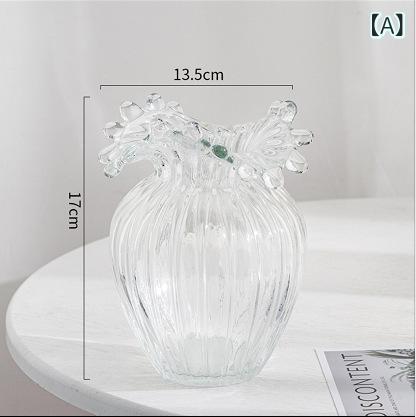 硝子花立て 北欧 巻き縁 縮くれる 澄み切った 花器 御花軍事基地 今めかしい リビング 室内装飾雑貨 卓上 花立て 活け花 水栽培 活け花 飾りつけ瓶 かざり付ける オブジェ 兼ね合い感があり倒れにくい