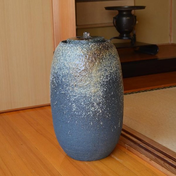 楽天市場】【送料無料】信楽焼 水琴窟 琴音 a.small S-3 青古 楽天市場】【送料無料】信楽焼 水琴窟 琴音 a.small S-3 青古
