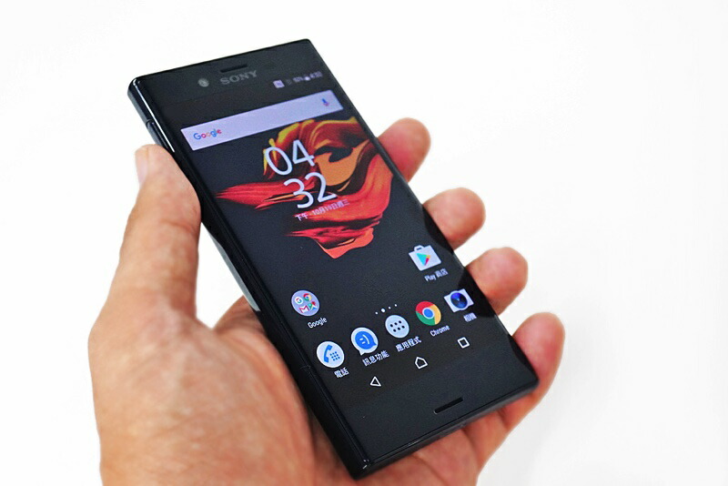 楽天市場 未使用品 Docomo Xperia X Compact So 02j 白ロム 本体 スマホ メーカーリファービッシュ品 利用制限永久保証 ケートラ ケータイトランシーバー