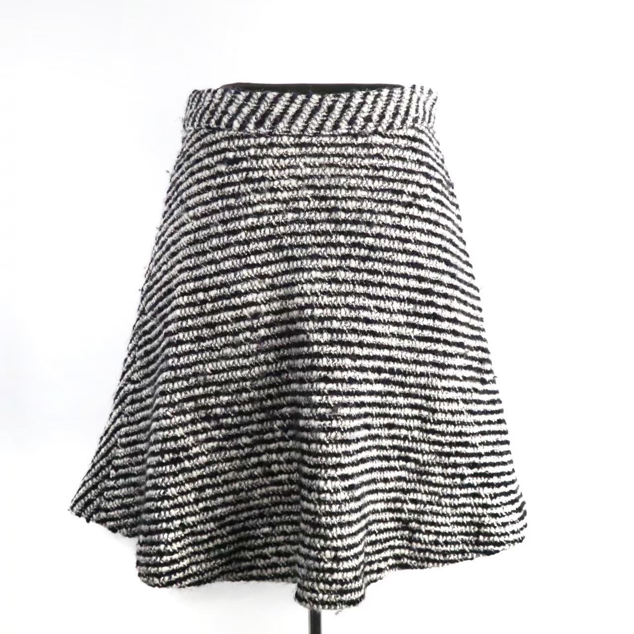 ［中古］MONCLER モンクレール スカート GONNA　編み込み　羊毛　38サイズ　レディース　グレー　M｜総合ブランドリユースClimb