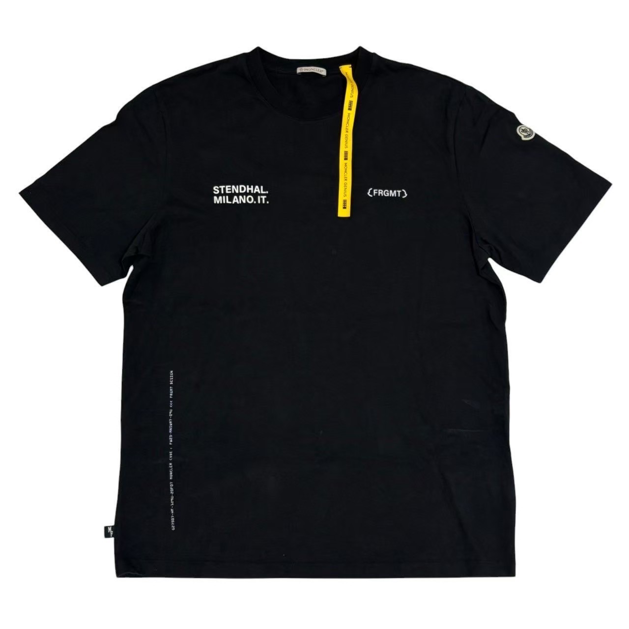 ［中古］MONCLER モンクレール 半袖Tシャツ 黒 ブラック C-SCOM-22-59638 HIROSHI FUJIWARA FREGMENT Tシャツ 半袖 ジーニアス GENIUS 綿 イタリア製 メンズ Mサイズ 26,862円