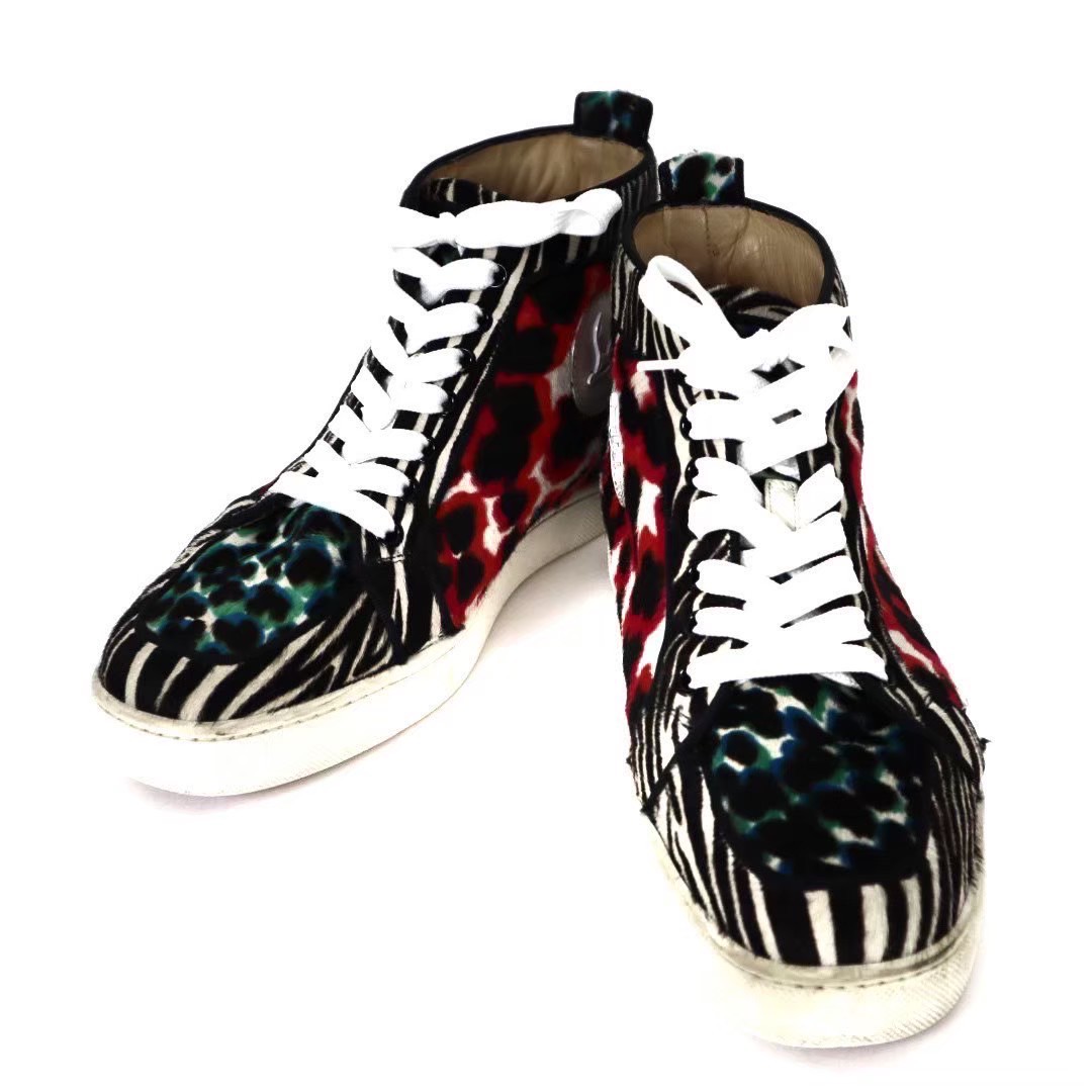 ［中古］Christian Louboutin クリスチャンルブタン ルブタン 靴 シューズ スニーカー ハイカット ブランド ハイブランド ハラコ マルチカラー アニマル柄 39 約24.5cm 箱付き 靴紐予備付き SixTONES ジェシー 着用モデル かっこいい メンズ　レディース 46,398円