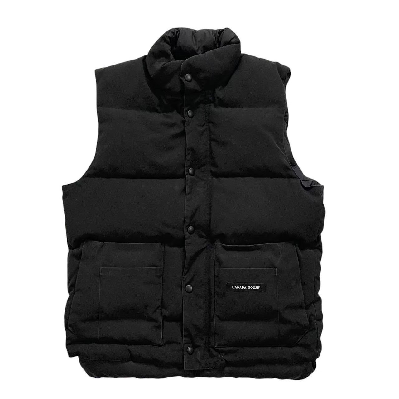 「中古」CANADA GOOSE カナダグース ベスト ブランド ファッション ダウンベスト ブラック 黒 ポリエステル ナイロン 4131JM ウィンザー Sサイズ メンズ