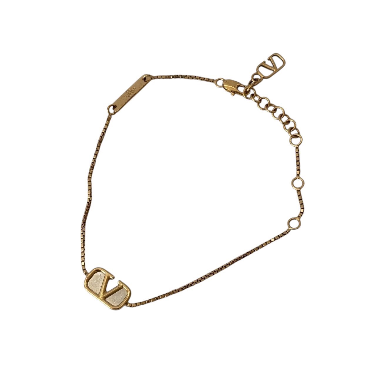 ［中古］VALENTINO GARAVANI ヴァレンティノ ガラヴァーニ ブレスレット バングル アクセサリー 小物 Vロゴ GP ゴールド ファッション 腕時計 アクセサリー レディースアクセサリー ブレスレット｜総合ブランドリユースClimb 8,385円