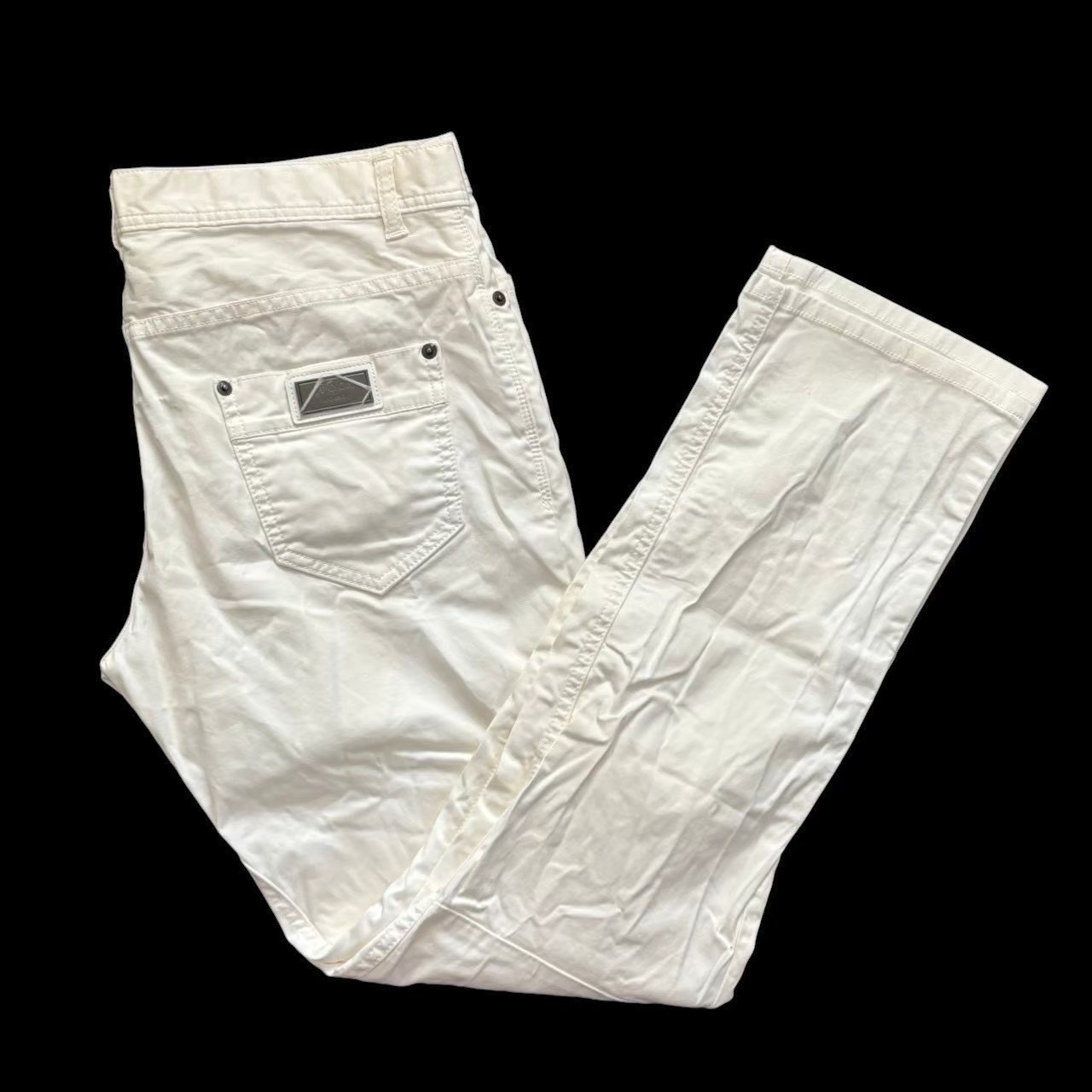 「中古」EPOCA UOMO エポカウォモ スキニーパンツ 白 ホワイト ボトムス 長ズボン おしゃれ メンズ サイズ38 Sサイズ ブランド ファッション アパレル コットン｜総合ブランドリユースClimb 21,384円