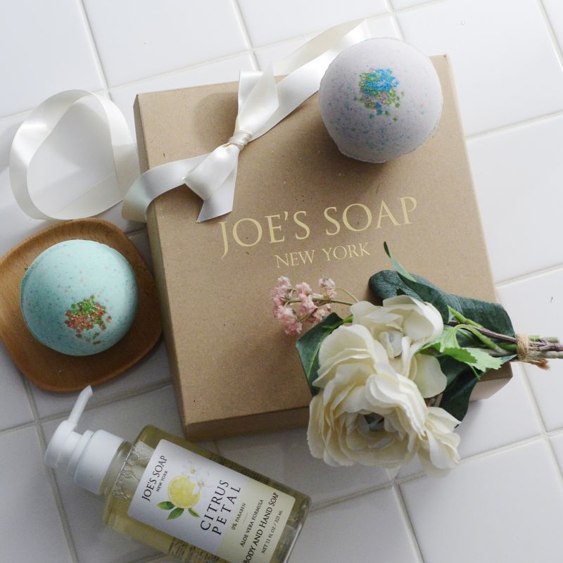 【ギフトラッピング無料】 JOE'S SOAP ジョーズソープ 入浴剤 バスギフト バスボム ブーケ入り 大人女子 ギフトブーケ 至福のギフト 出産祝い ママギフト ／シックな大人女子に贈るブーケ＆バスギフト