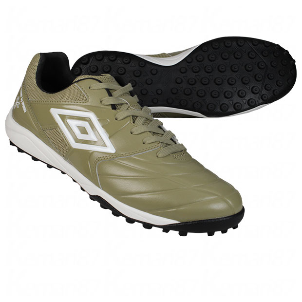 楽天市場】【ポイント15倍】UMBRO 100周年 アクセレイター TR