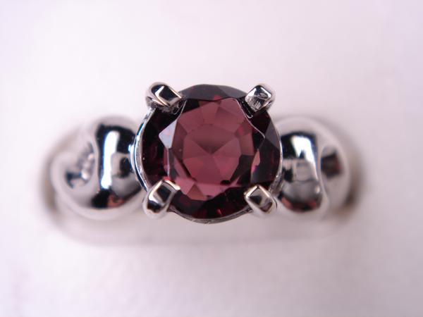 1.66ct PT プラチナガーネットリング★シンプルデザイン｜ＫenＢrand