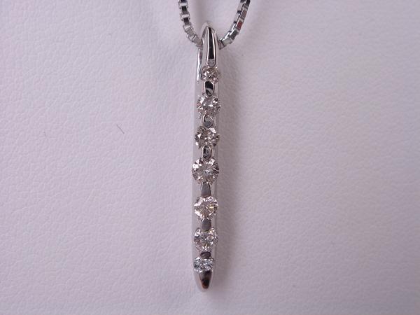 0.40ct プレゼントに最適!★オリジナル★PTプラチナダイヤ・I(アイ)ラインネックレス|KenBrand