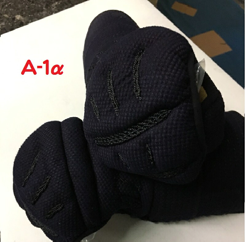Ａ-１α見澄ます2その人の特徴６粍刺甲手