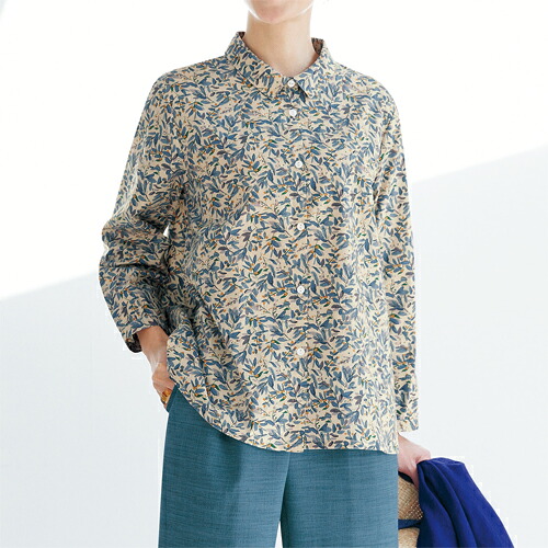 リーフプリントコットンシャツ ベージュ×ブルー系 シャツ ブラウス 綿100％ ボタニカル柄 レディース 婦人服 ミセス シニア 女性 大人 薄茶色 青 葉っぱ柄 小さい襟 おしゃれ ナチュラル 40代 50代 60代 70代 80代 90代 母の日 お母さん 春夏　pos　nss　p28338